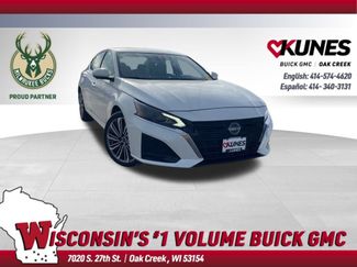 Used 2024 Nissan Altima 2.5 SL video 1