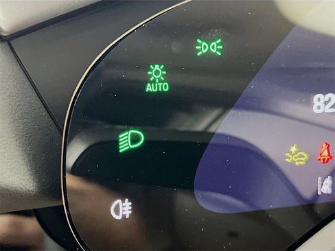 New 2025 Porsche Taycan image 11