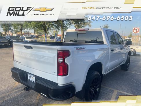 Used 2021 Chevrolet Silverado 1500 LT Trail Boss w/ Convenience Package II AWD/4WD image 5