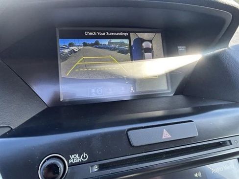 Used 2023 Acura MDX SH-AWD w/ Advance Package image 16