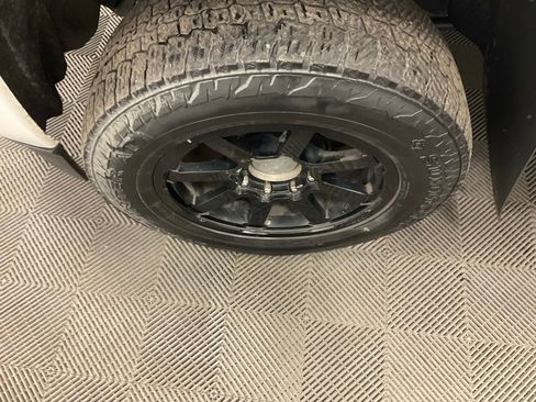 Used 2015 GMC Sierra 2500 Denali image 8