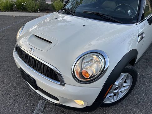 Used 2010 MINI Cooper Clubman S image 18