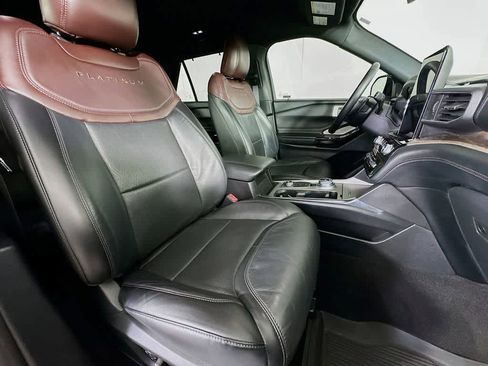 Certified 2021 Ford Explorer Platinum w/ Equipment Group 601A image 15