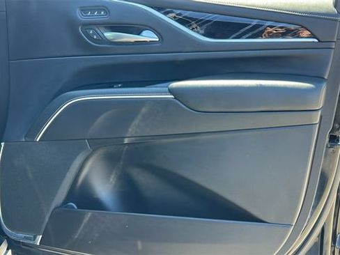 Used 2023 Cadillac Escalade Sport AWD/4WD image 10