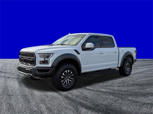 Certified 2019 Ford F150 Raptor w/ Equipment Group 802A Luxury image 8