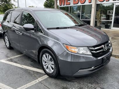 Used 2017 Honda Odyssey SE
