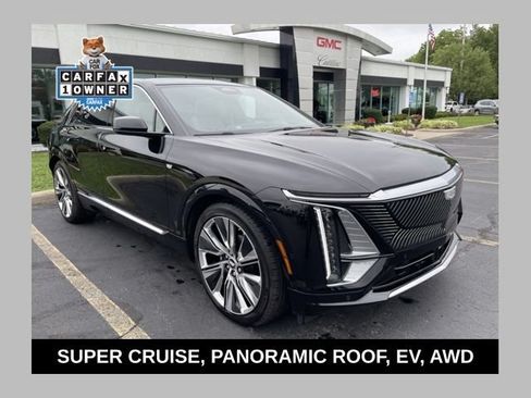 Used 2026 Cadillac Lyriq Signature Luxury w/ Nappa Leather Package AWD/4WD image 1