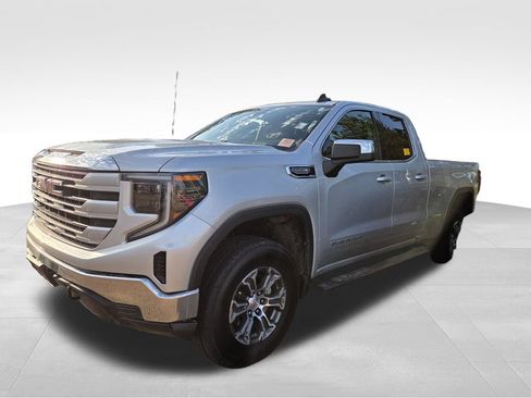 Used 2022 GMC Sierra 1500 SLE AWD/4WD image 6