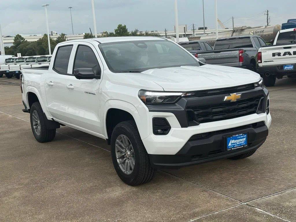 New 2026 Chevrolet Colorado LT w/ LT Convenience Package AWD/4WD image 6