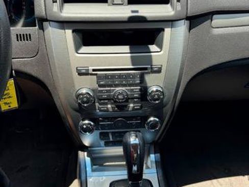 Used 2012 Ford Fusion SE FWD image 15