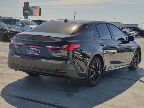 Used 2026 Toyota Camry LE w/ Convenience Package FWD image 5
