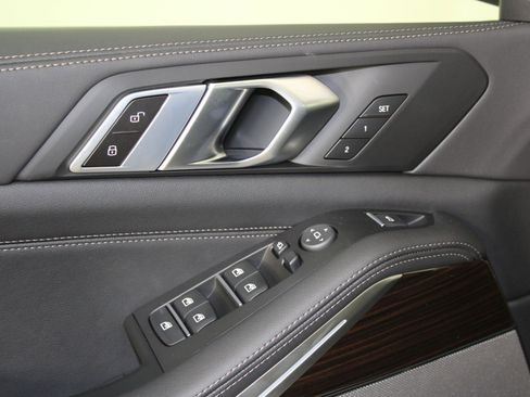 New 2026 BMW X5 xDrive50e image 23