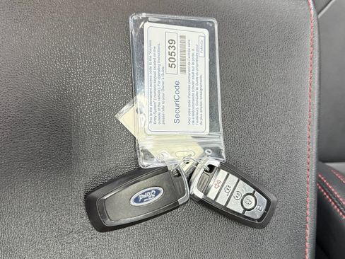Used 2023 Ford Expedition Limited AWD/4WD image 42