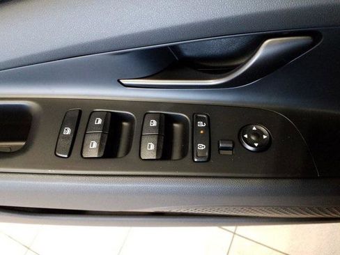 New 2026 Hyundai Elantra Sport image 13