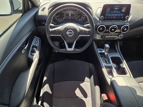 Certified 2023 Nissan Sentra SV FWD image 13