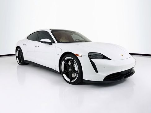 Certified 2023 Porsche Taycan image 7