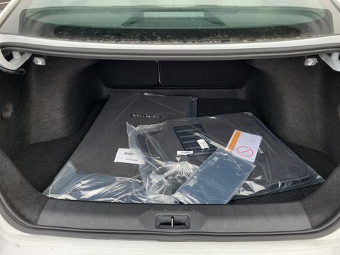 New 2026 Nissan Sentra SL w/ Floor Mat Package FWD image 8