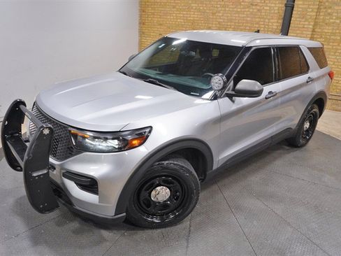 Used 2021 Ford Explorer 4WD Police Interceptor image 2