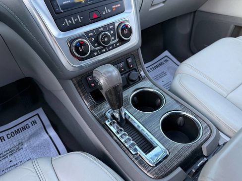 Used 2015 GMC Acadia SLT w/ Open Road Package FWD image 20