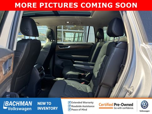 Used 2024 Volkswagen Atlas SE image 5
