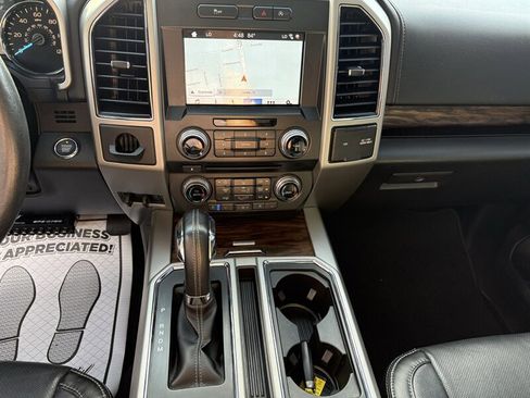 Used 2018 Ford F150 Lariat w/ Equipment Group 502A Luxury image 15