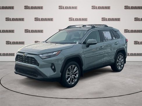 Certified 2022 Toyota RAV4 XLE Premium image 1
