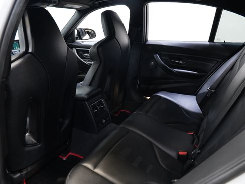 Used 2018 BMW M3 image 37