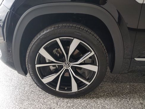 New 2026 Volkswagen Atlas SEL Premium R-Line AWD/4WD image 9