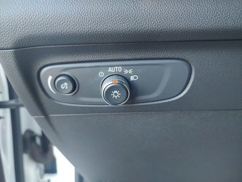 Used 2021 Buick Envision Essence w/ Sport Touring Package image 13