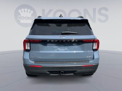 New 2026 Ford Explorer Active AWD/4WD image 10