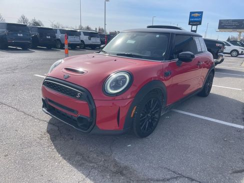 Used 2024 MINI Cooper S image 7