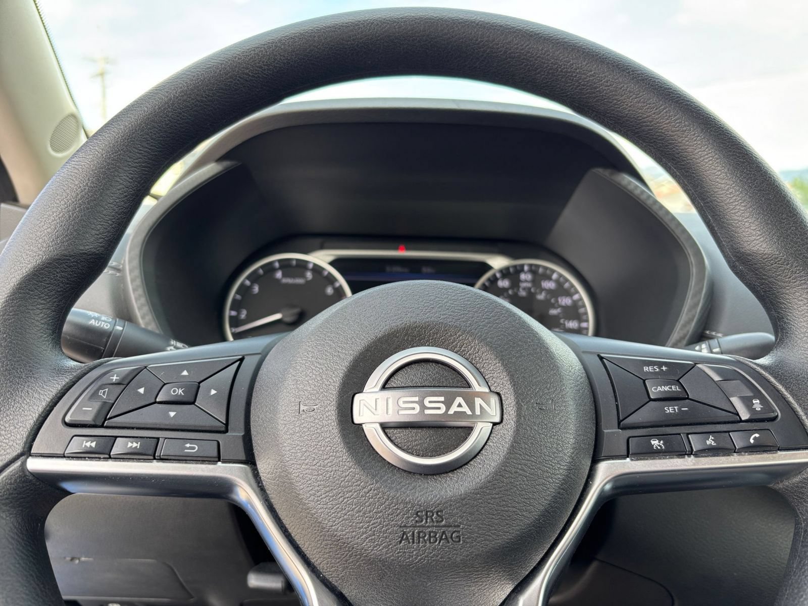 Used 2025 Nissan Sentra SV FWD image 26