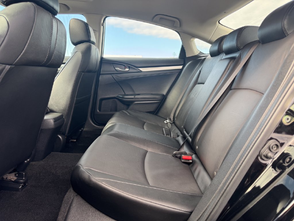 Used 2017 Honda Civic EX-L image 28