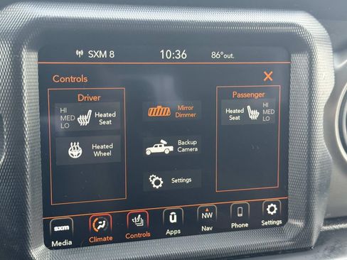 Used 2022 Jeep Gladiator Sport AWD/4WD image 25