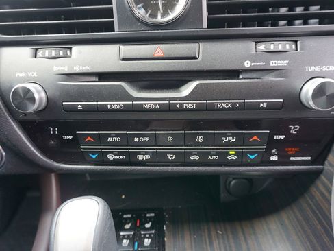 Used 2017 Lexus RX 350 FWD w/ Premium Package image 12