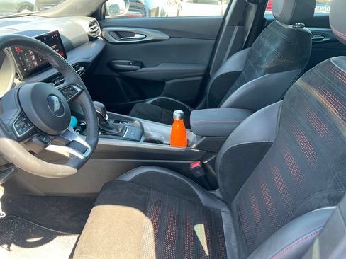 Used 2024 Dodge Hornet GT AWD/4WD image 14