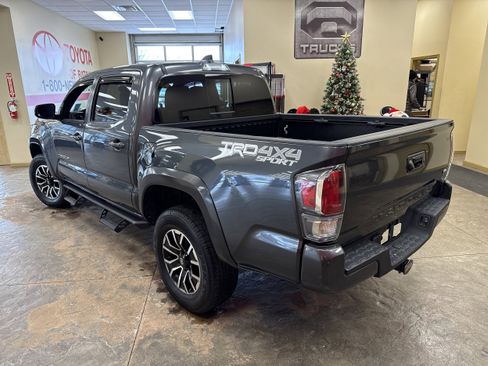 Used 2023 Toyota Tacoma TRD Sport image 8