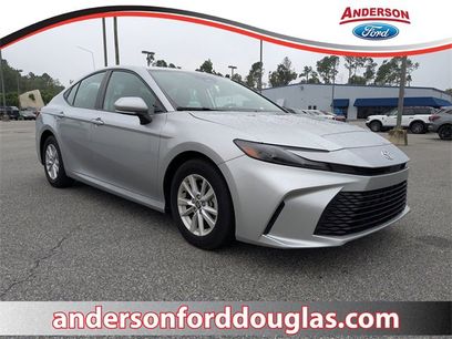 Used 2025 Toyota Camry Hybrid