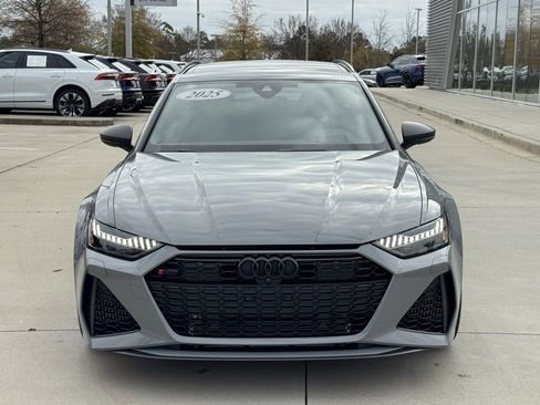 Used 2025 Audi RS 6 performance image 9
