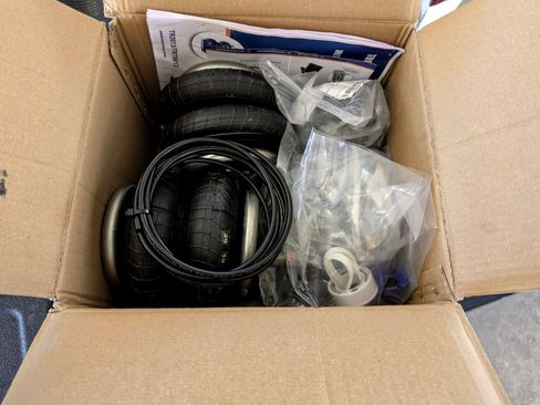 Used 2023 Chevrolet Silverado 2500 LT image 38