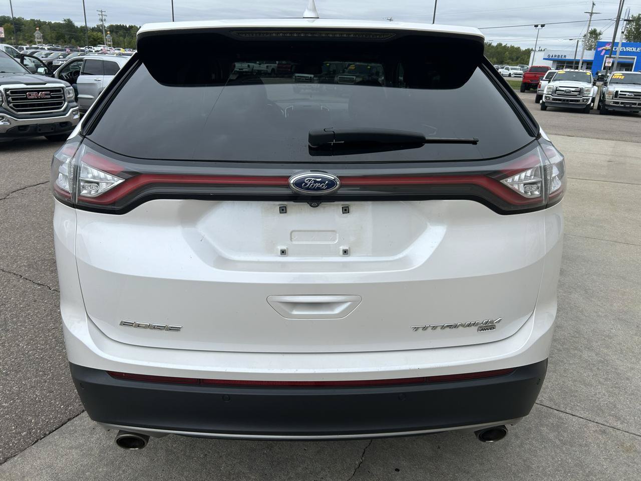 Used 2018 Ford Edge Titanium w/ Equipment Group 302A AWD/4WD image 6