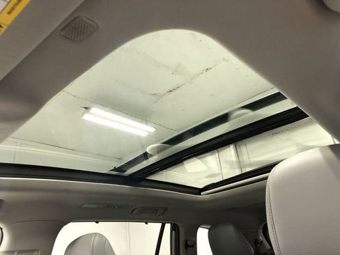 Used 2021 Toyota Highlander Platinum image 23