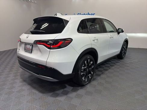 New 2026 Honda HR-V EX-L image 6