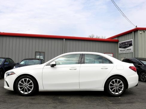 Used 2021 Mercedes-Benz A 220 image 3