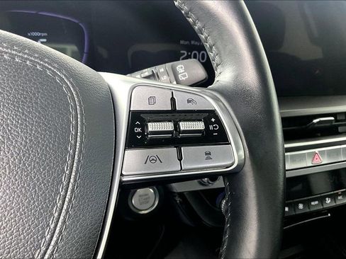Used 2025 Kia Telluride S AWD/4WD image 19