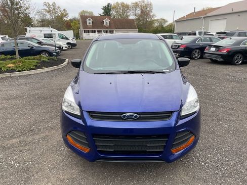 Used 2016 Ford Escape S FWD image 3
