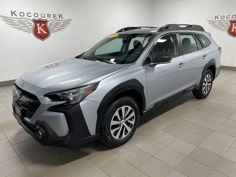 Used 2024 Subaru Outback AWD/4WD image 3