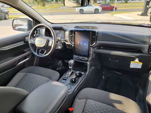 Used 2025 Ford Ranger XLT AWD/4WD image 15