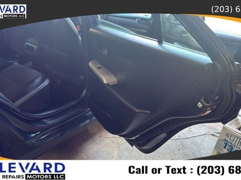 Used 2012 Toyota Camry SE FWD image 25