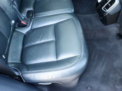 Used 2016 Porsche Cayenne image 20